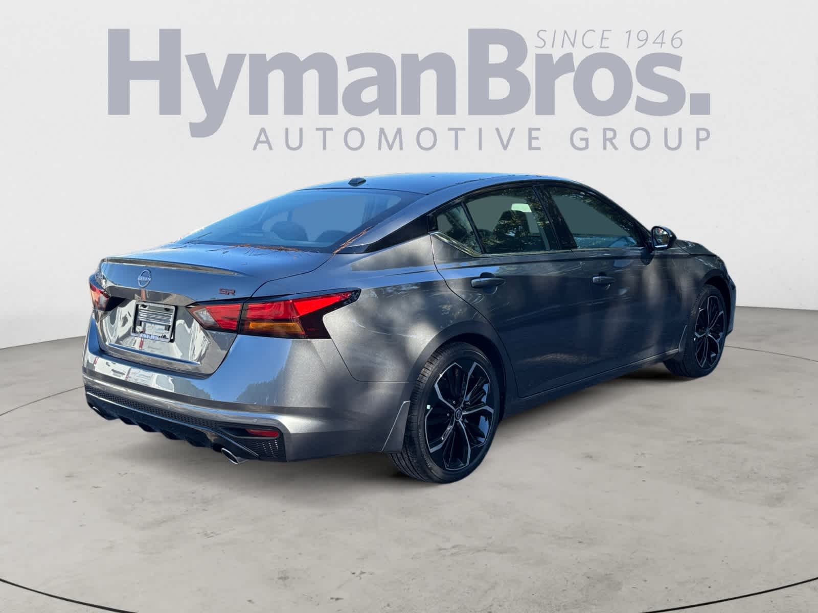 2025 Nissan Altima SR