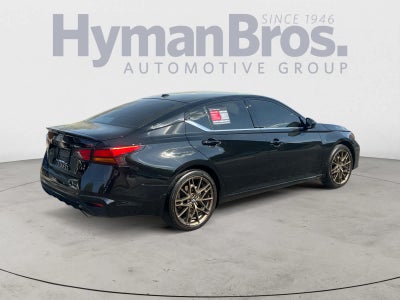 2025 Nissan Altima SR