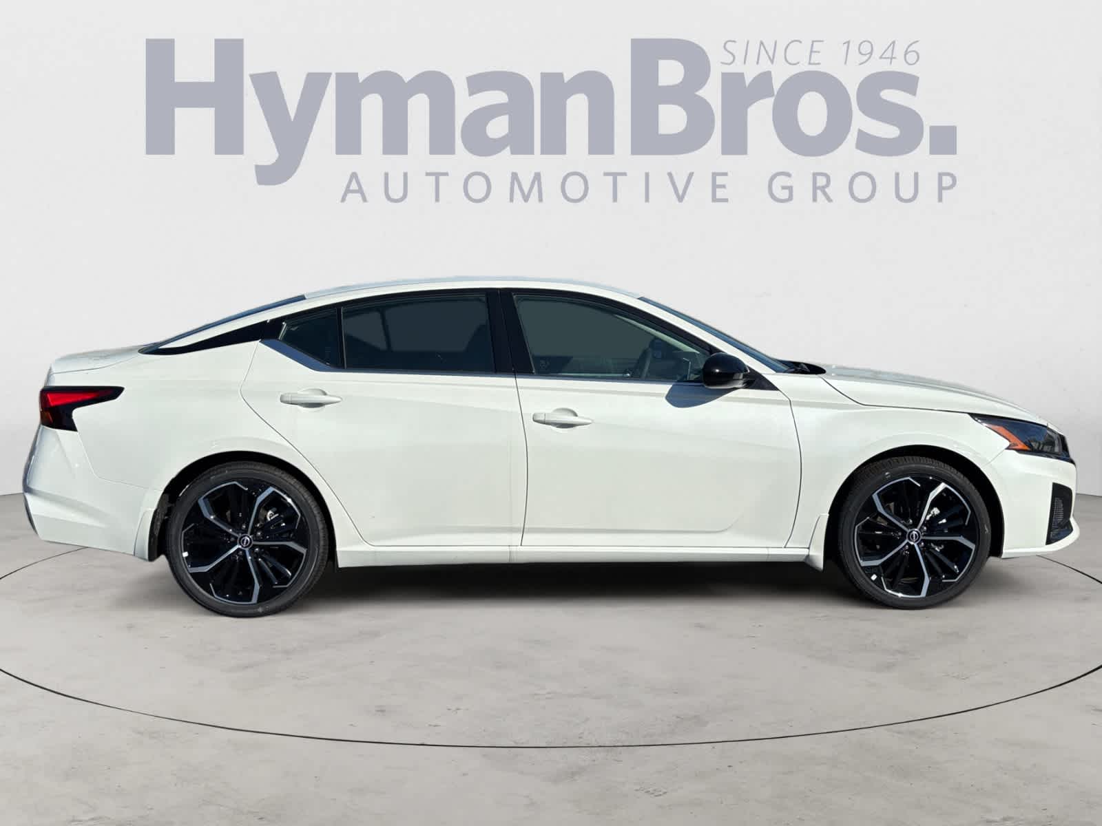 2025 Nissan Altima SR