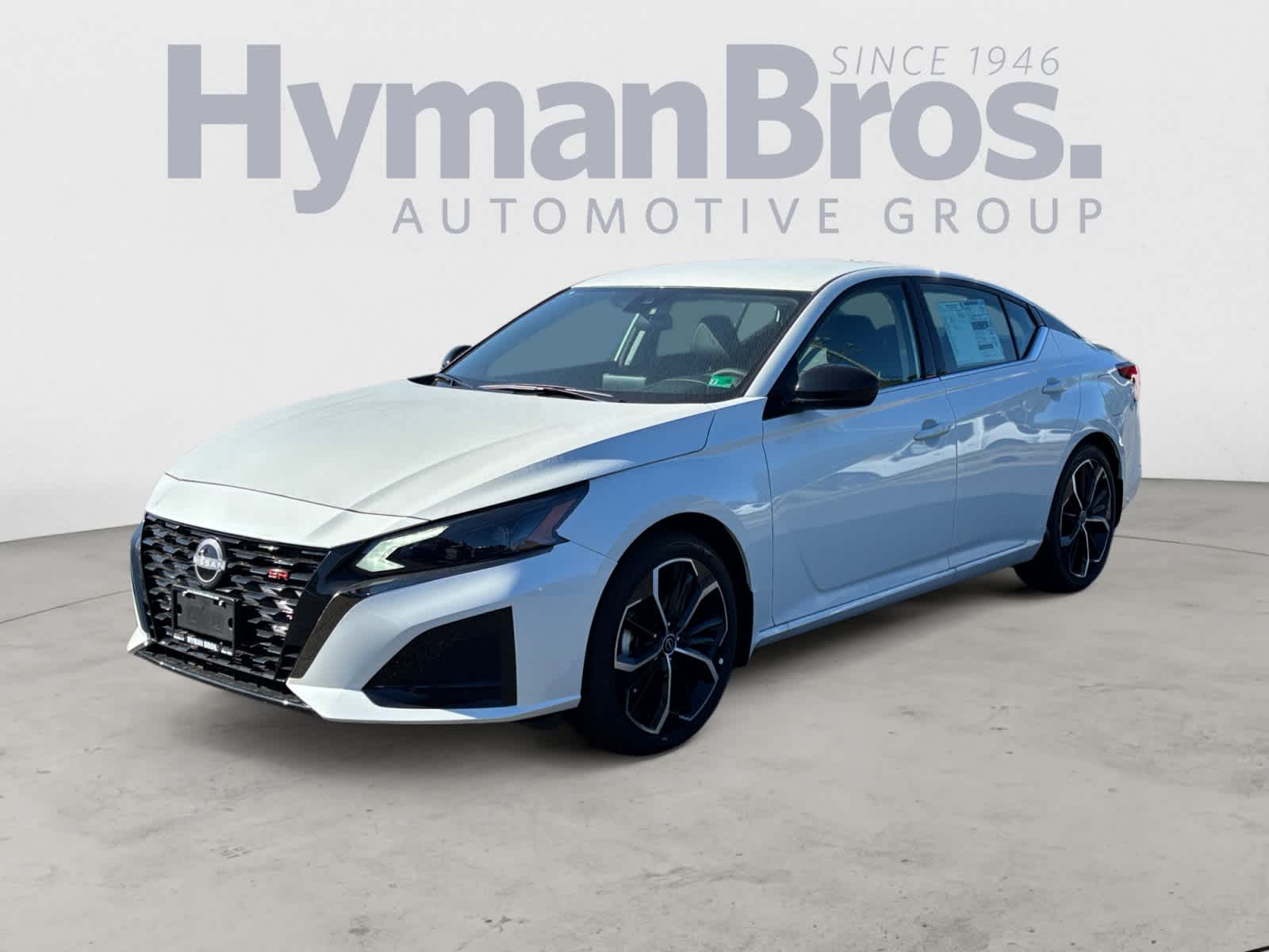 2025 Nissan Altima SR