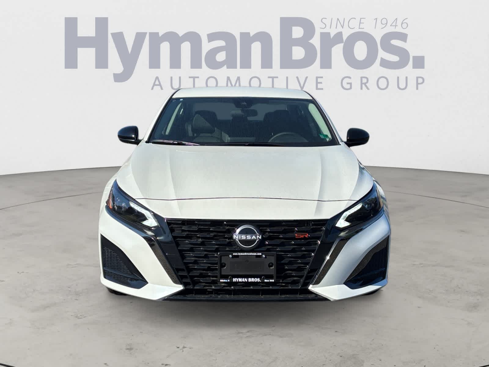 2025 Nissan Altima SR