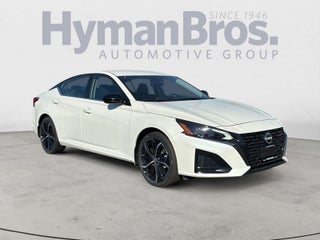 2025 Nissan Altima SR FWD