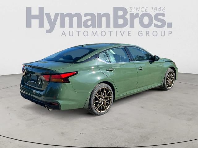 2025 Nissan Altima SR