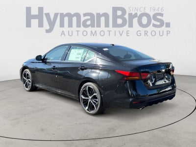 2025 Nissan Altima SR