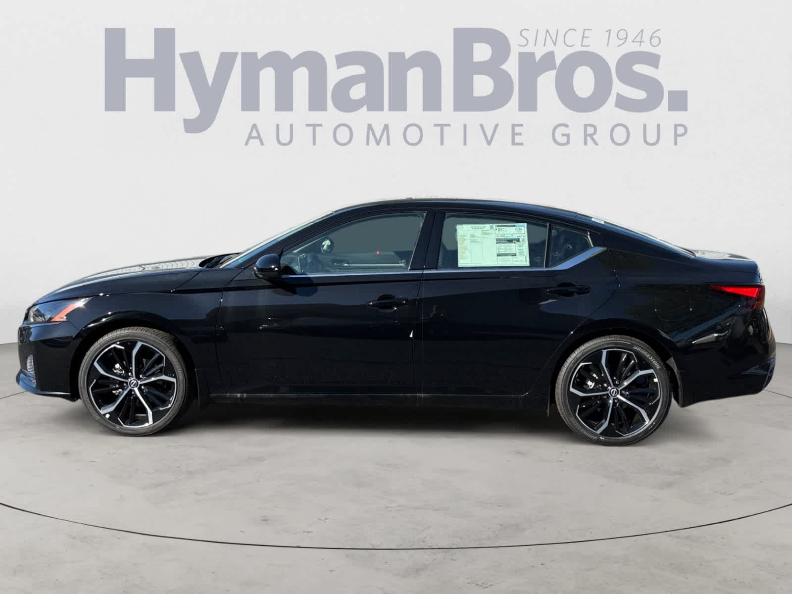 2025 Nissan Altima SR