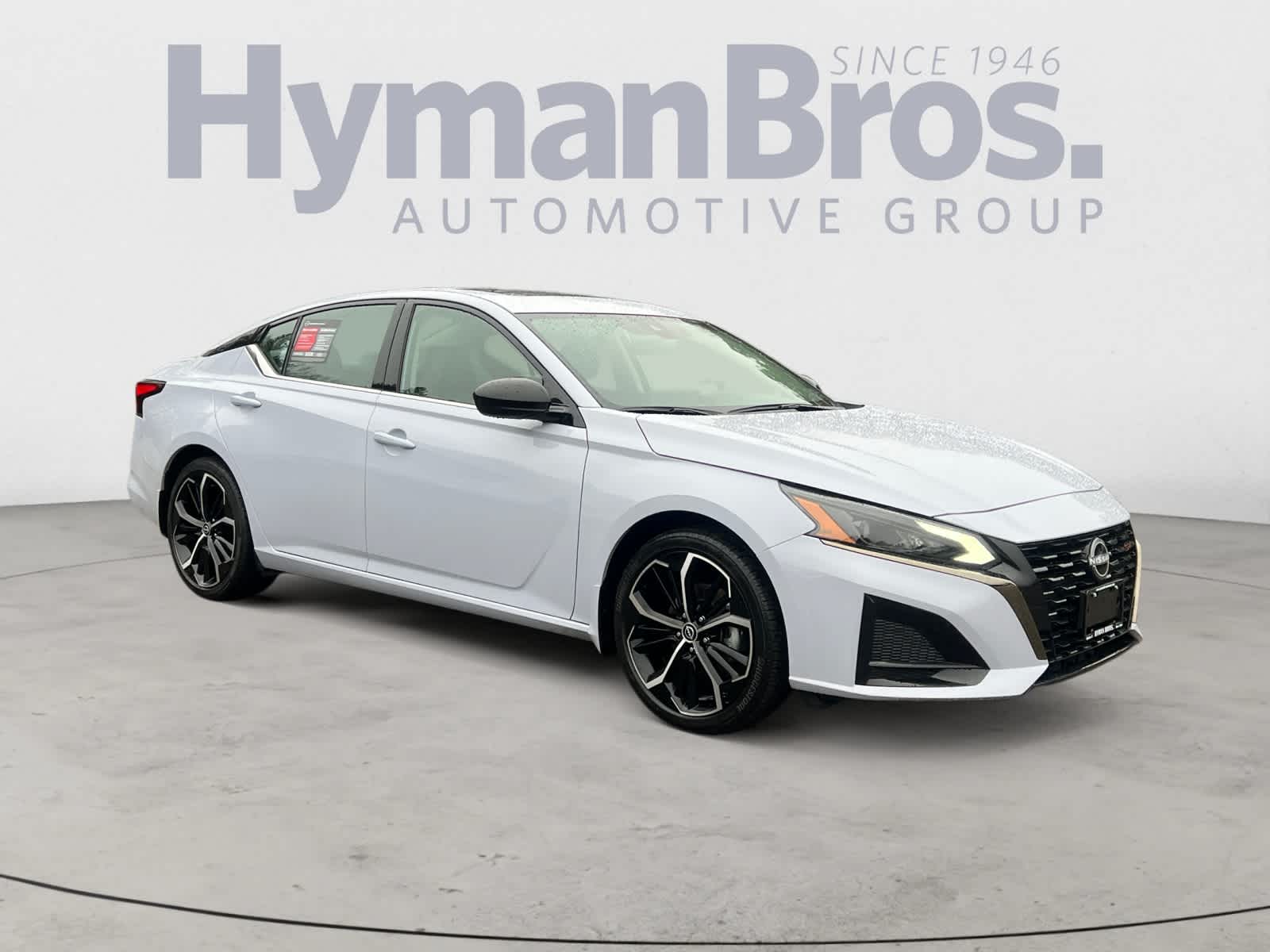 2025 Nissan Altima SR