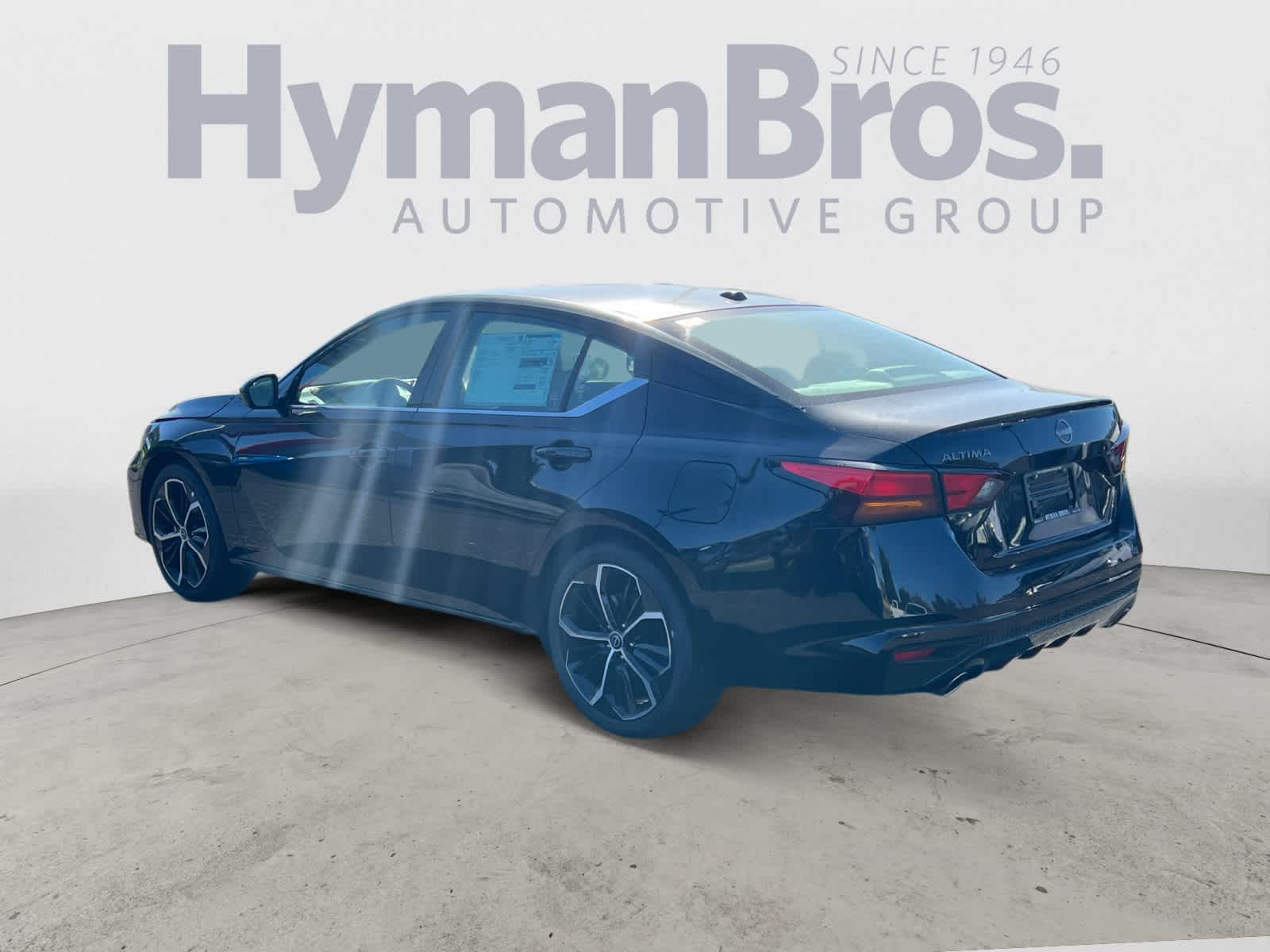 2025 Nissan Altima SR