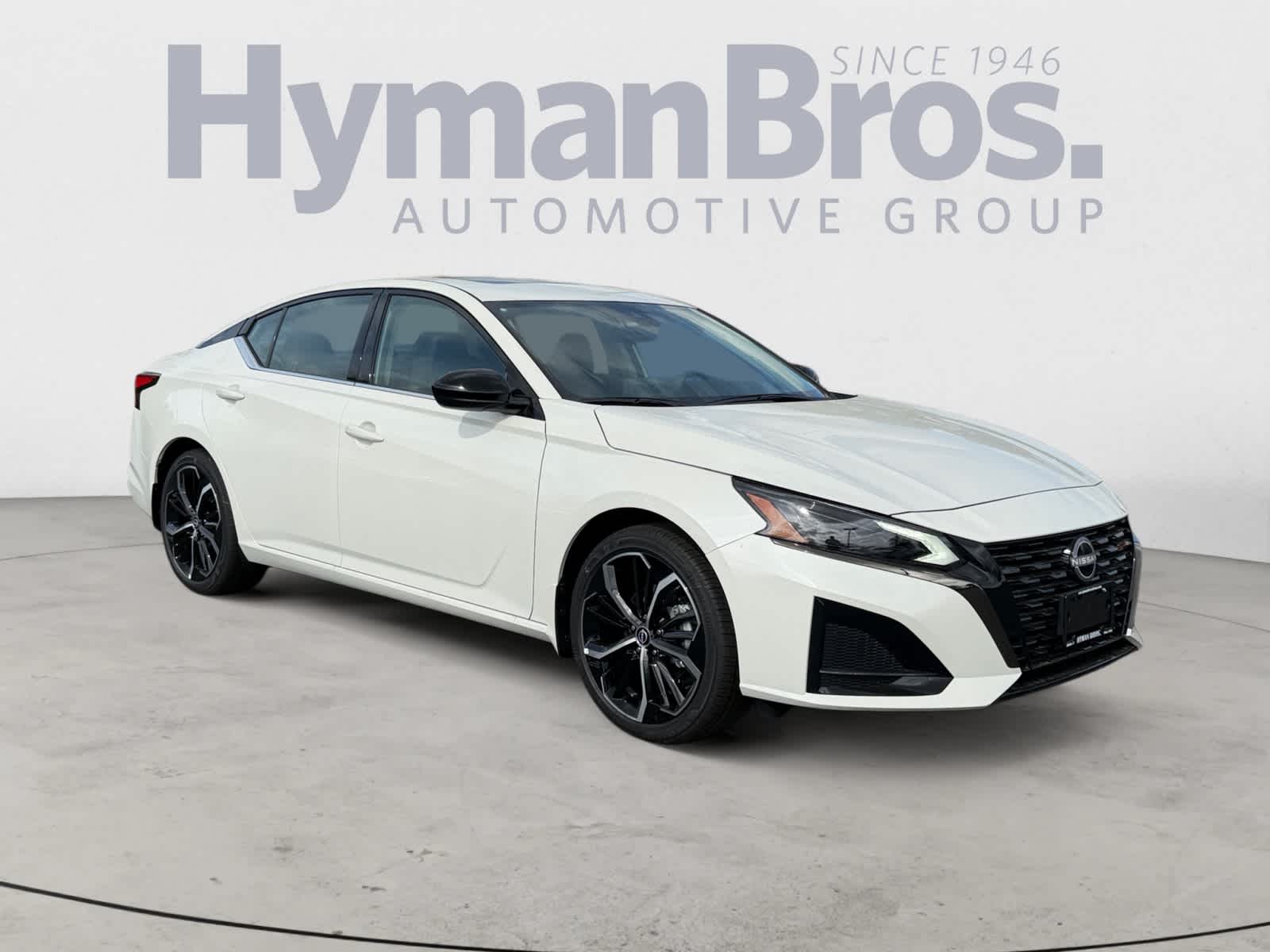 2025 Nissan Altima SR