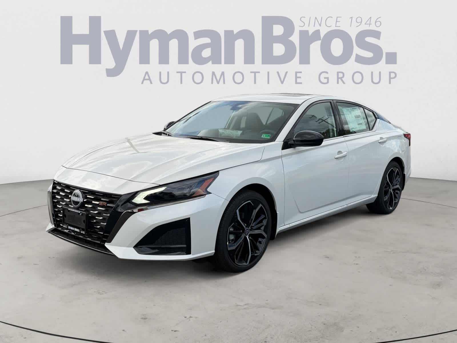 2025 Nissan Altima SR