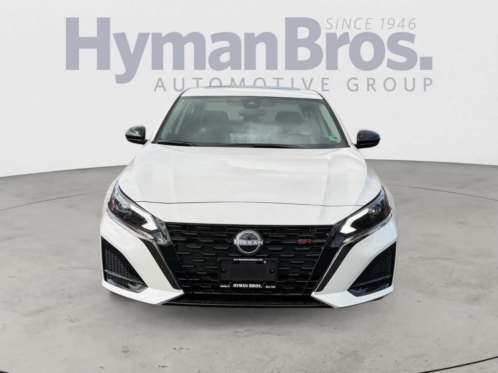 2025 Nissan Altima SR