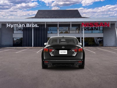 2026 Nissan Altima SR