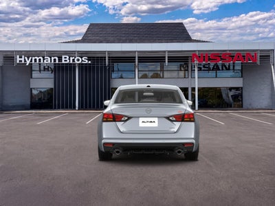 2026 Nissan Altima SR