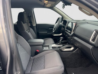 2025 Nissan Frontier Crew Cab SV