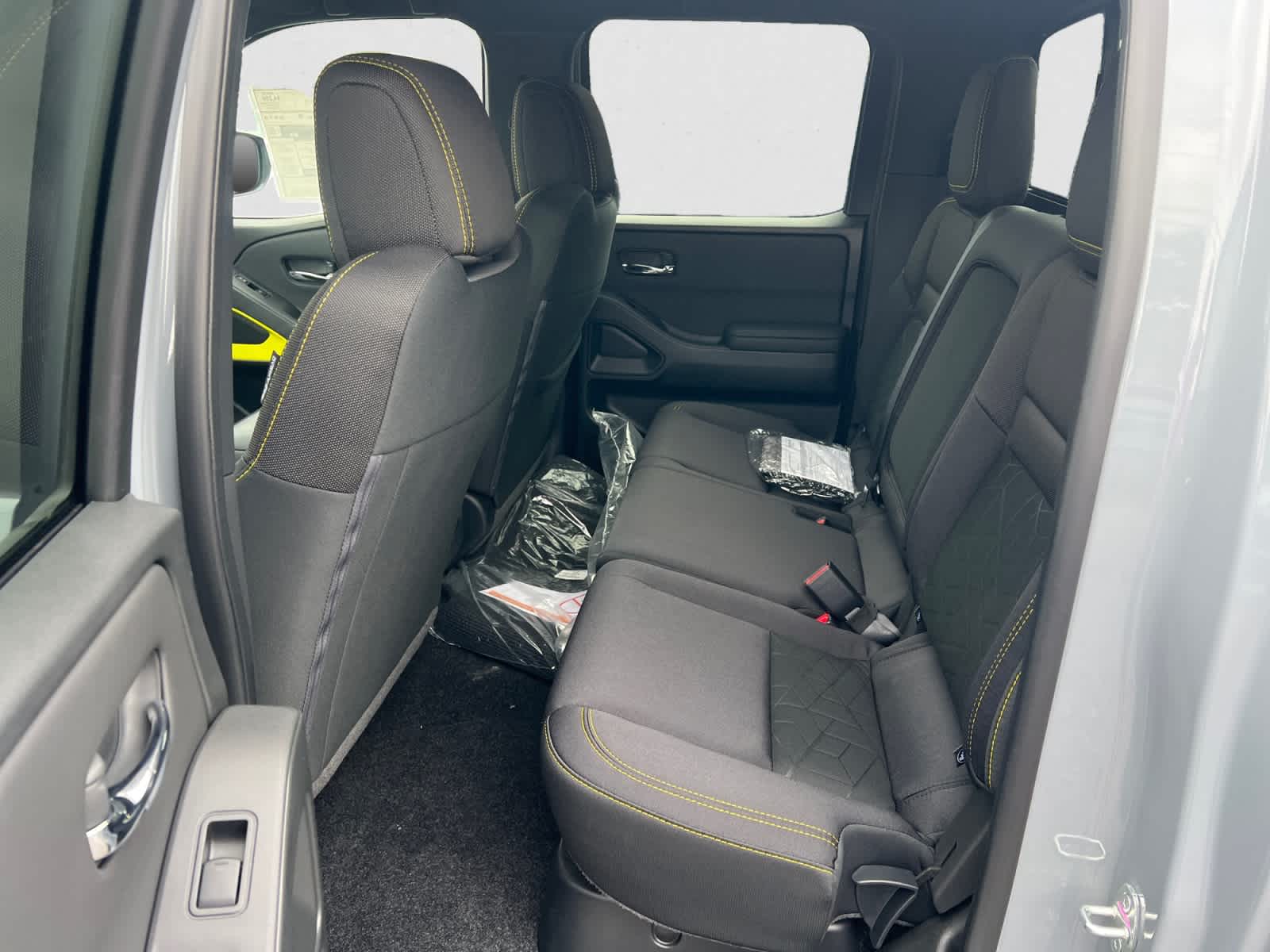 2027 Nissan Frontier Crew Cab SV