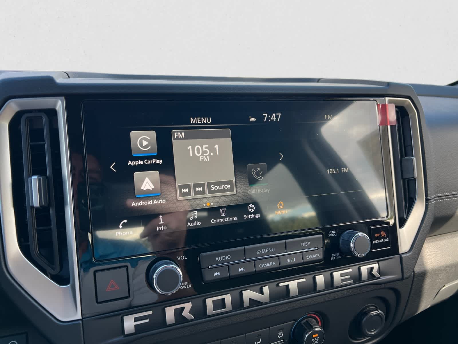 2026 Nissan Frontier Crew Cab SV