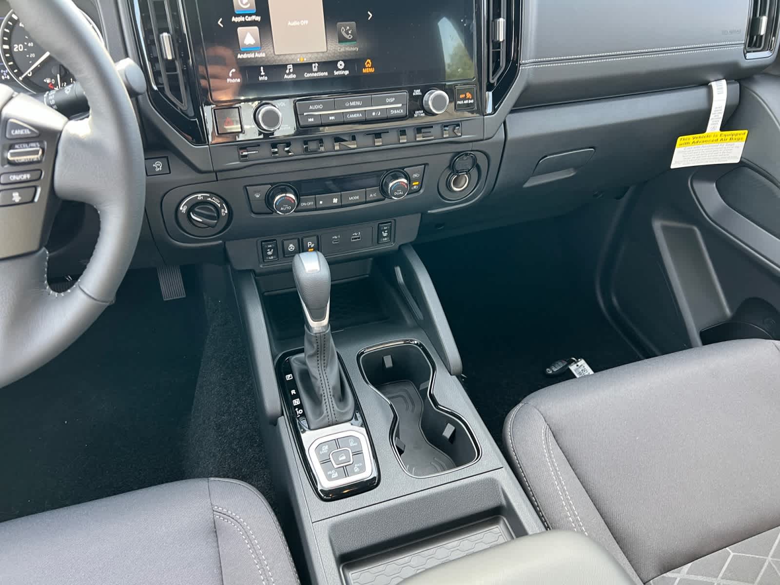 2026 Nissan Frontier Crew Cab SV