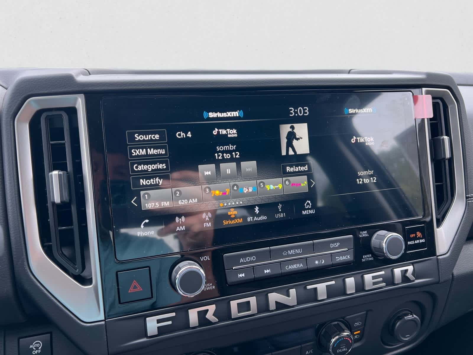 2026 Nissan Frontier Crew Cab SV