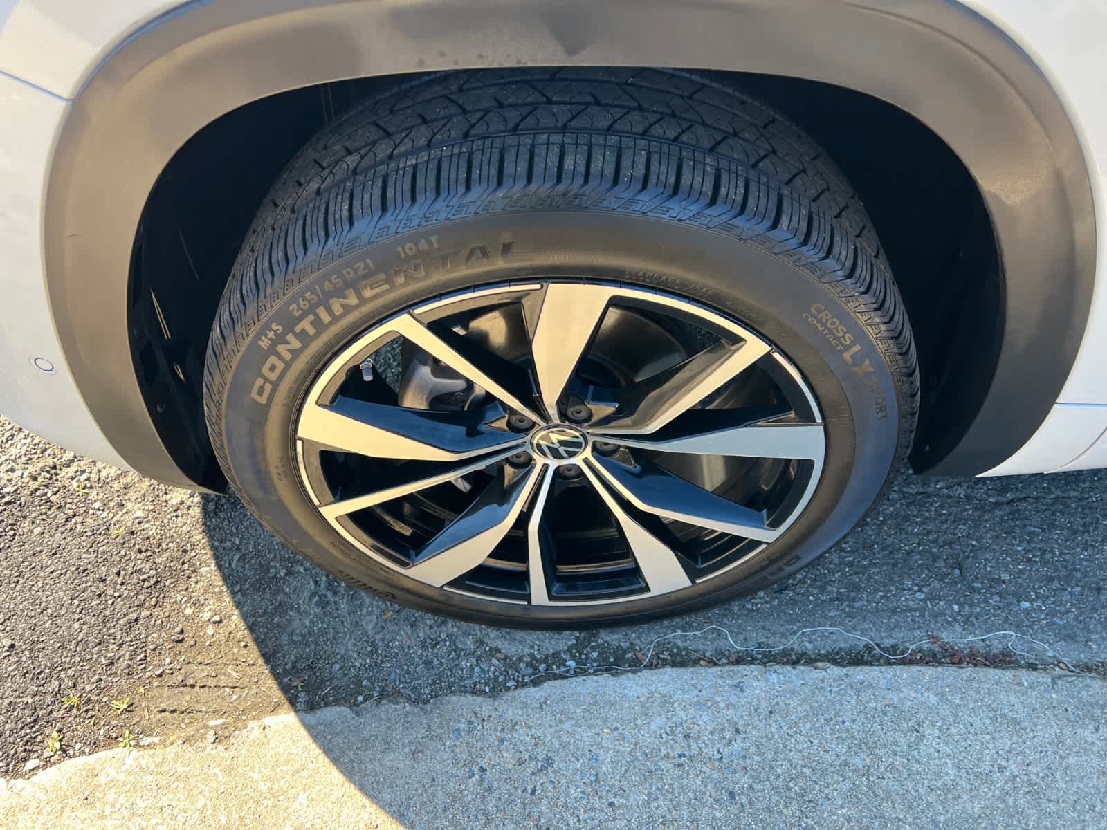 2024 Volkswagen Atlas 2.0T SEL Premium R-Line 4MOTION