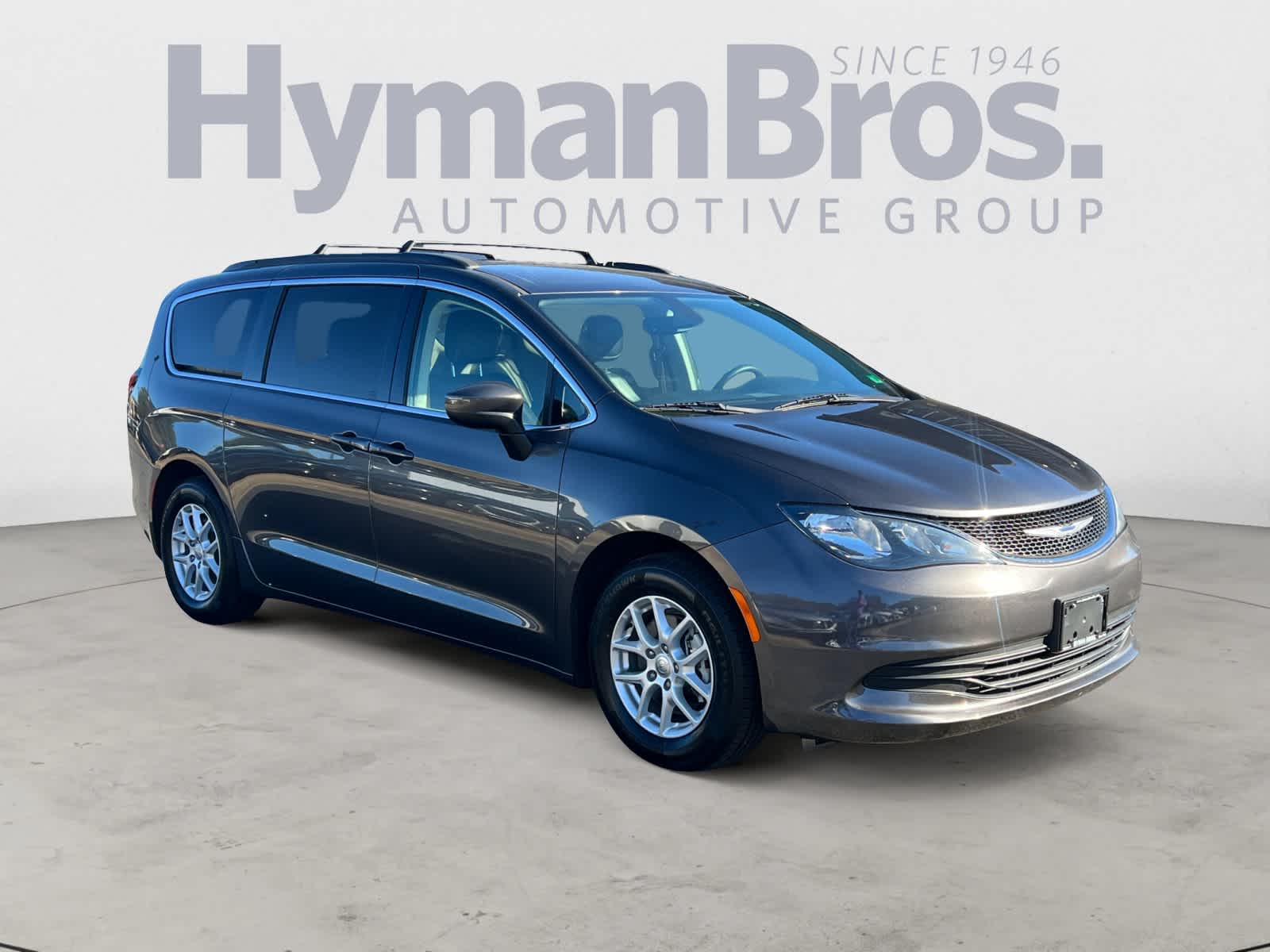 2020 Chrysler Voyager LXI FWD