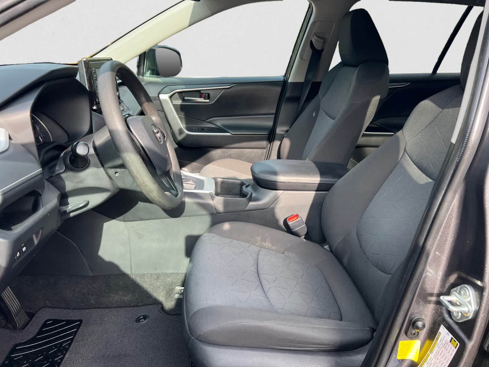 2022 Toyota RAV4 XLE AWD (Natl)