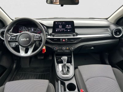 2023 Kia Forte LXS IVT