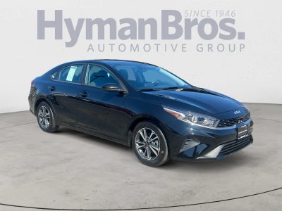 2024 Kia Forte LXS IVT