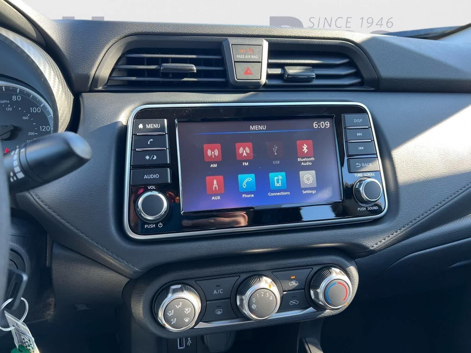 2024 Nissan Versa S CVT