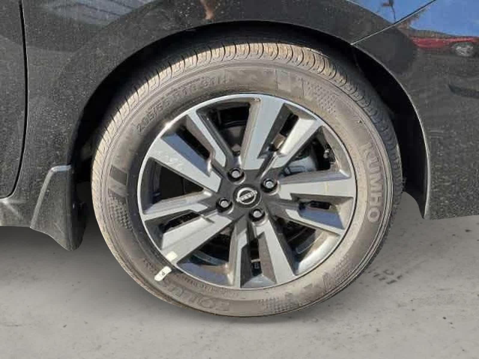 2024 Nissan Versa S CVT