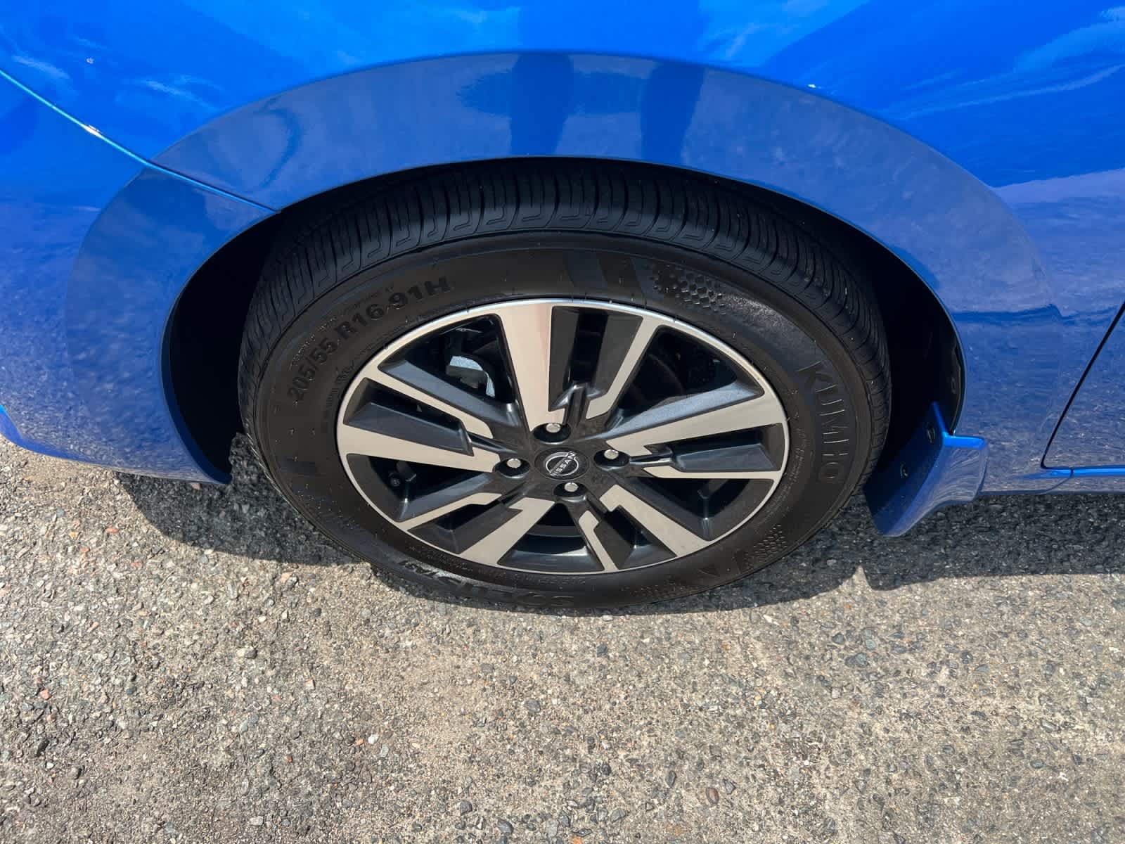 2024 Nissan Versa S CVT