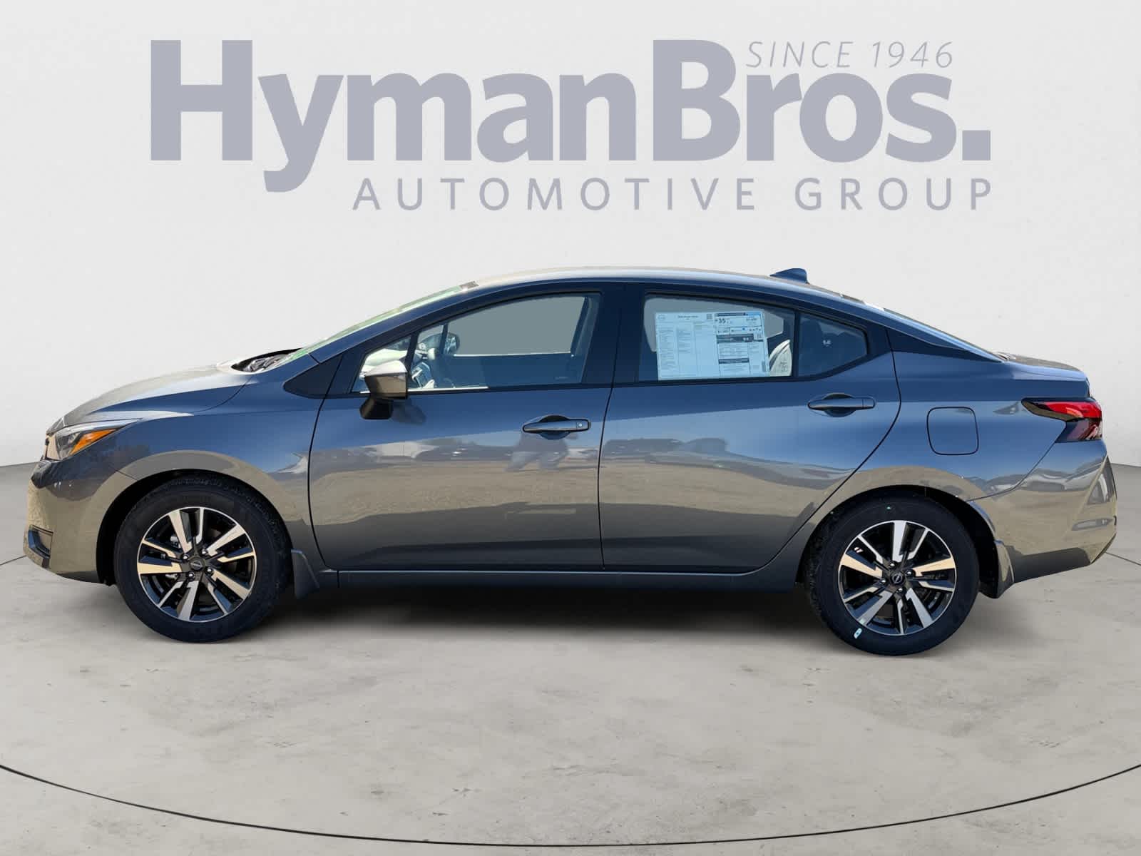 2025 Nissan Versa SV