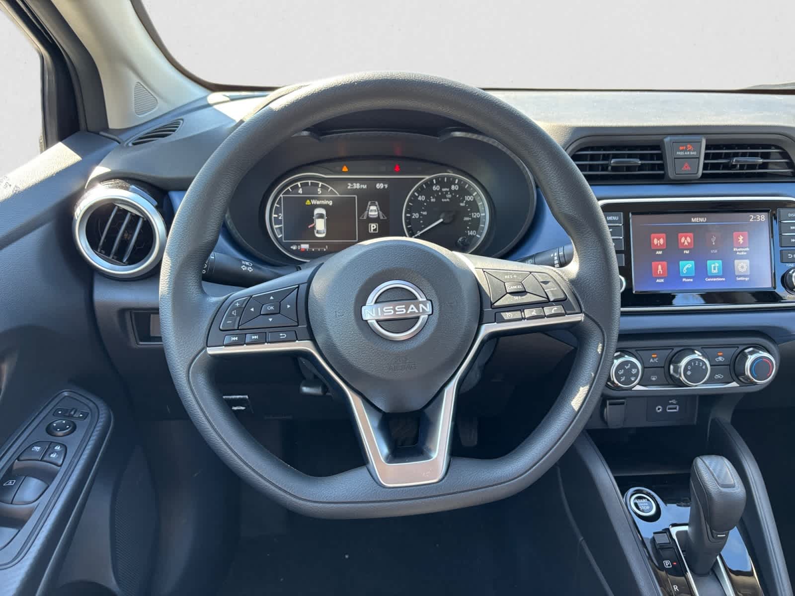 2025 Nissan Versa SV