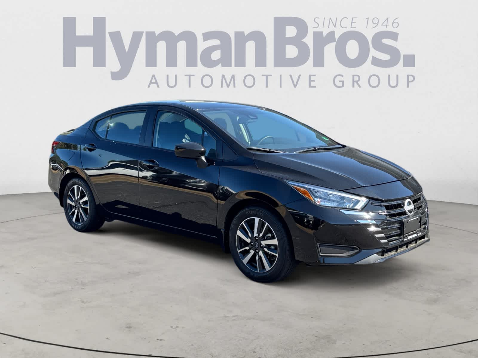 2025 Nissan Versa SV CVT