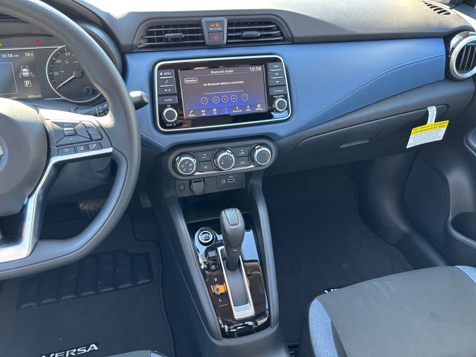 2025 Nissan Versa SV CVT