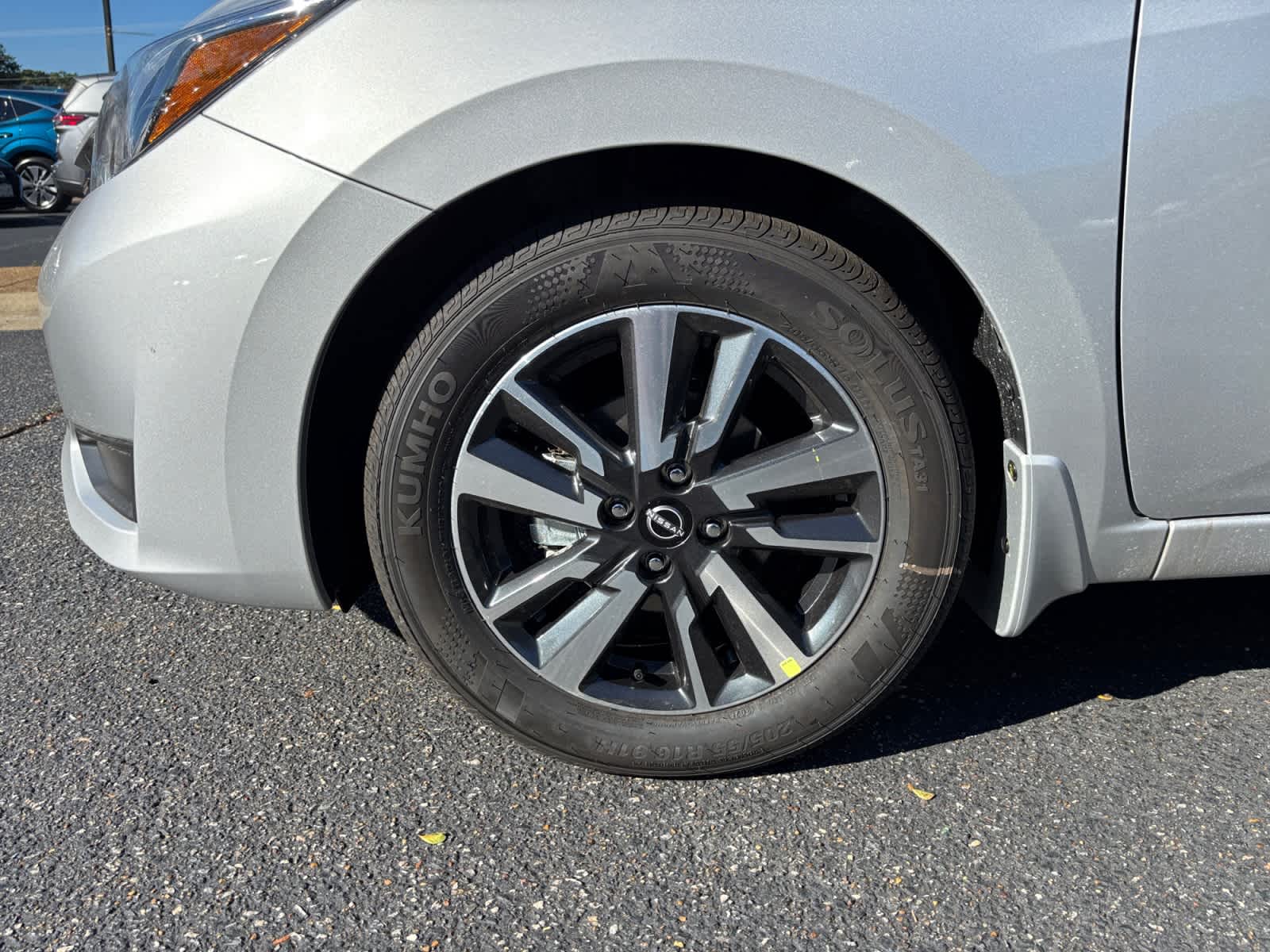 2025 Nissan Versa SV