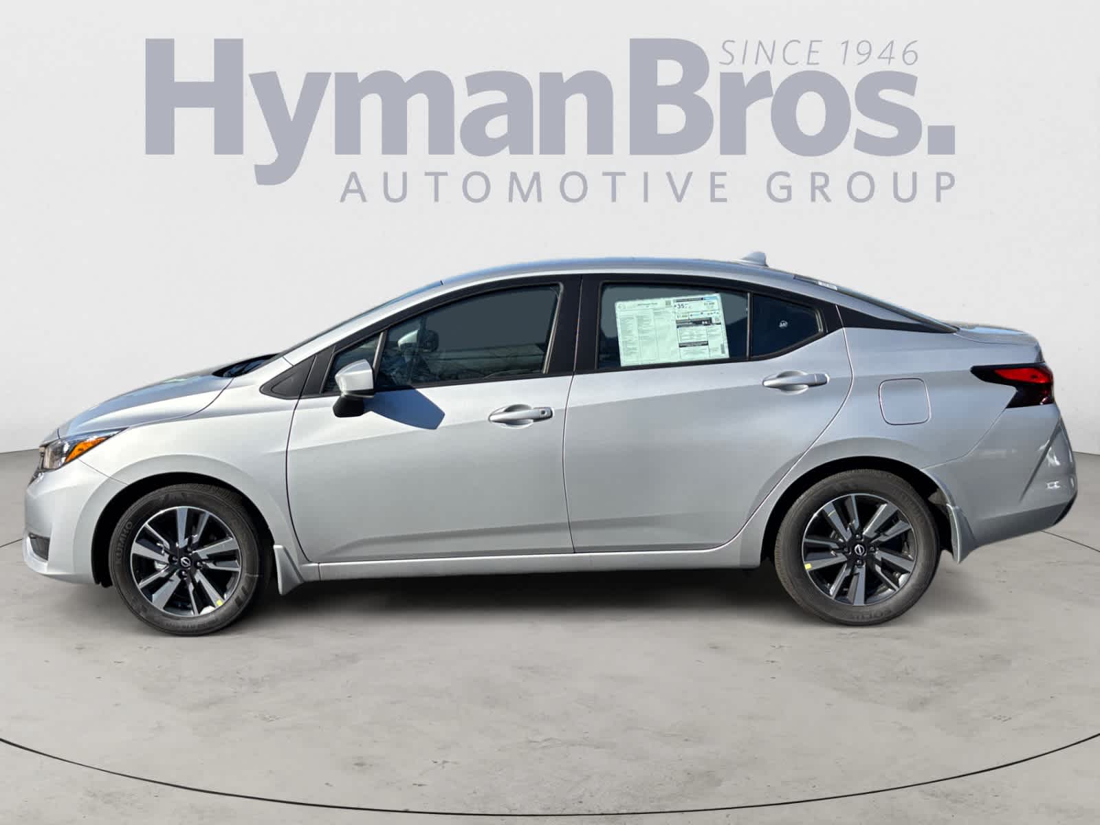 2025 Nissan Versa SV