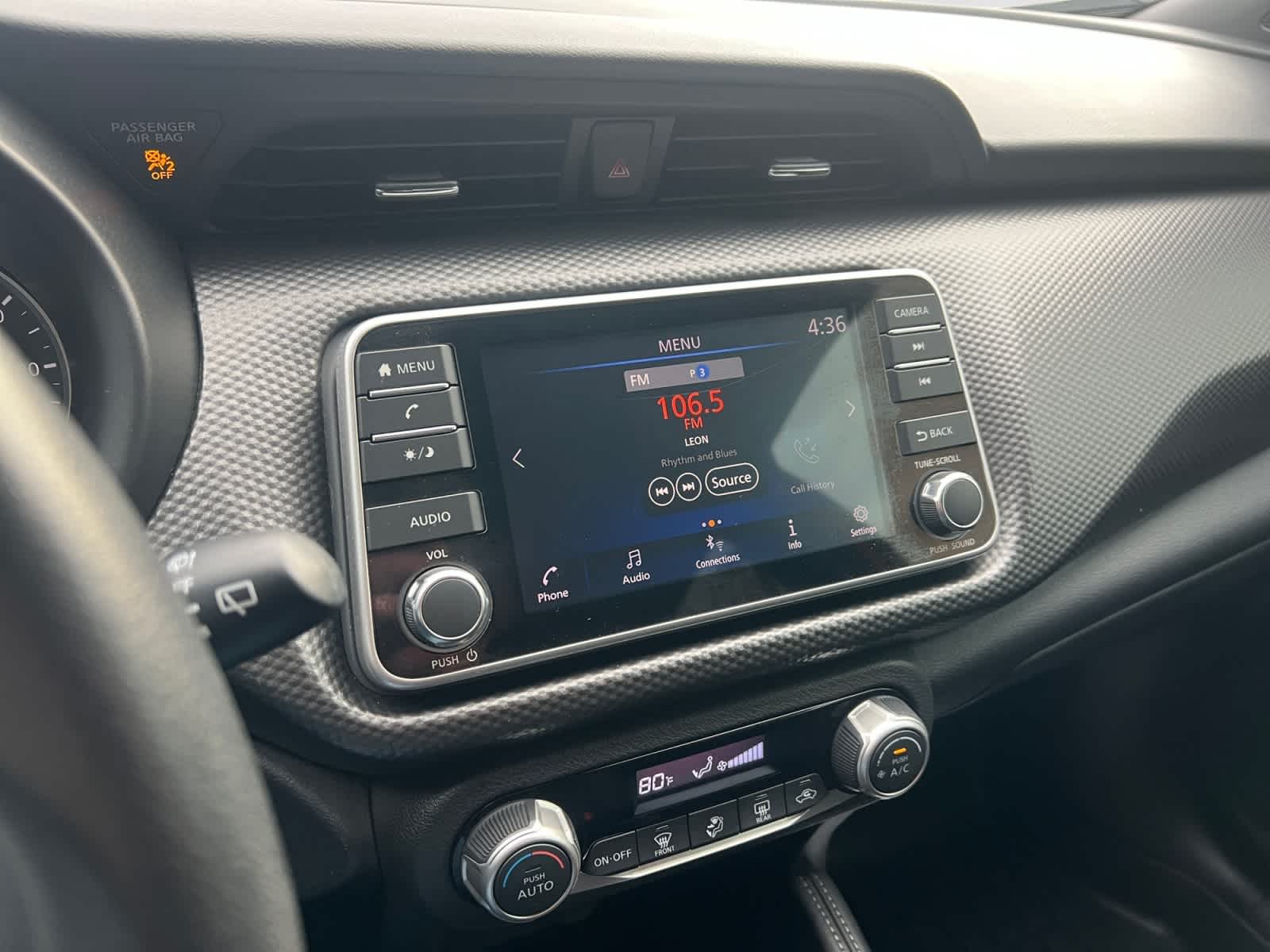 2019 Nissan Kicks SV FWD