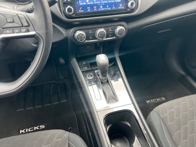 2024 Nissan Kicks SV