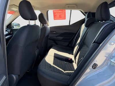 2024 Nissan Kicks SV FWD