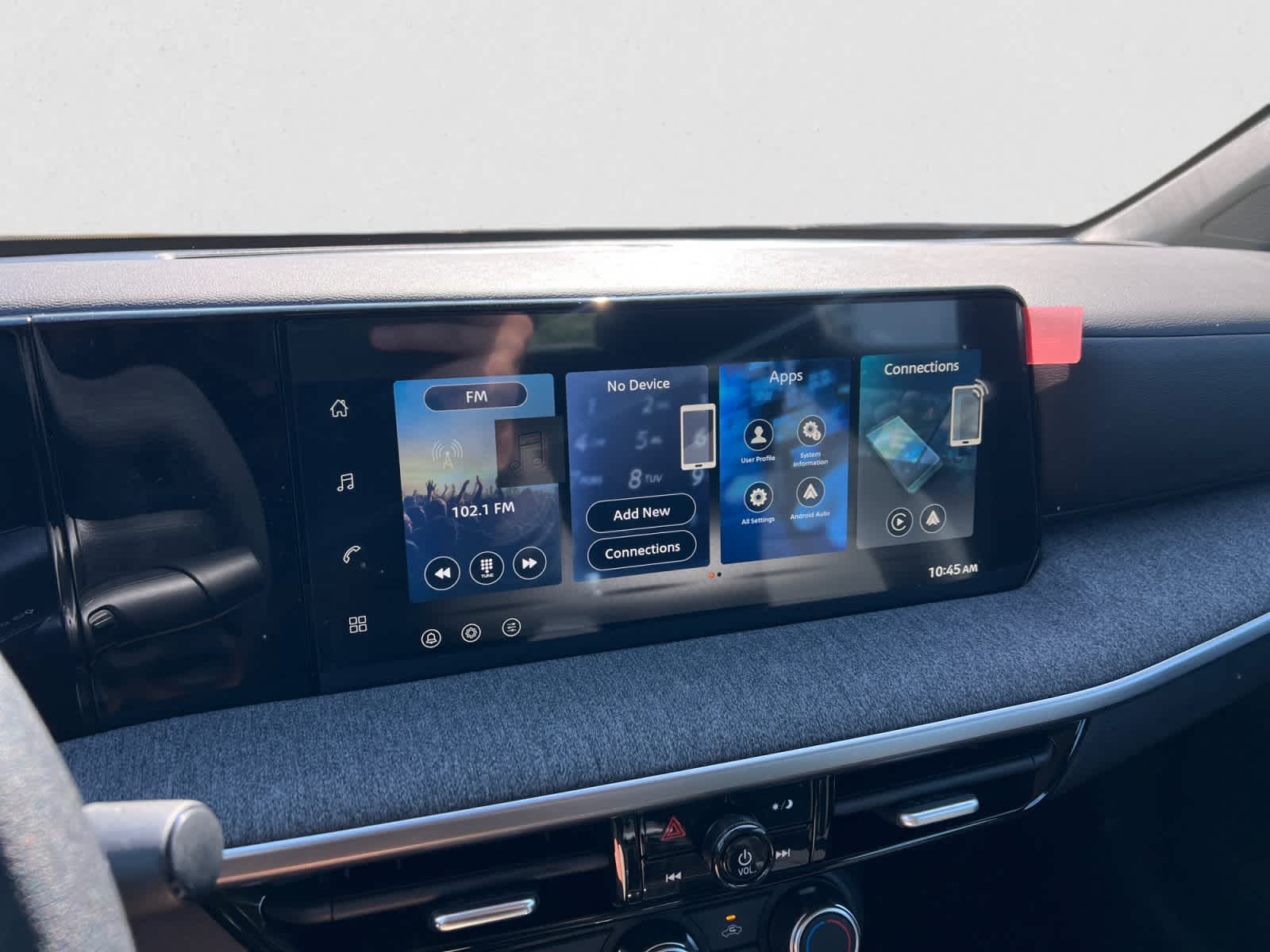 2026 Nissan Kicks S