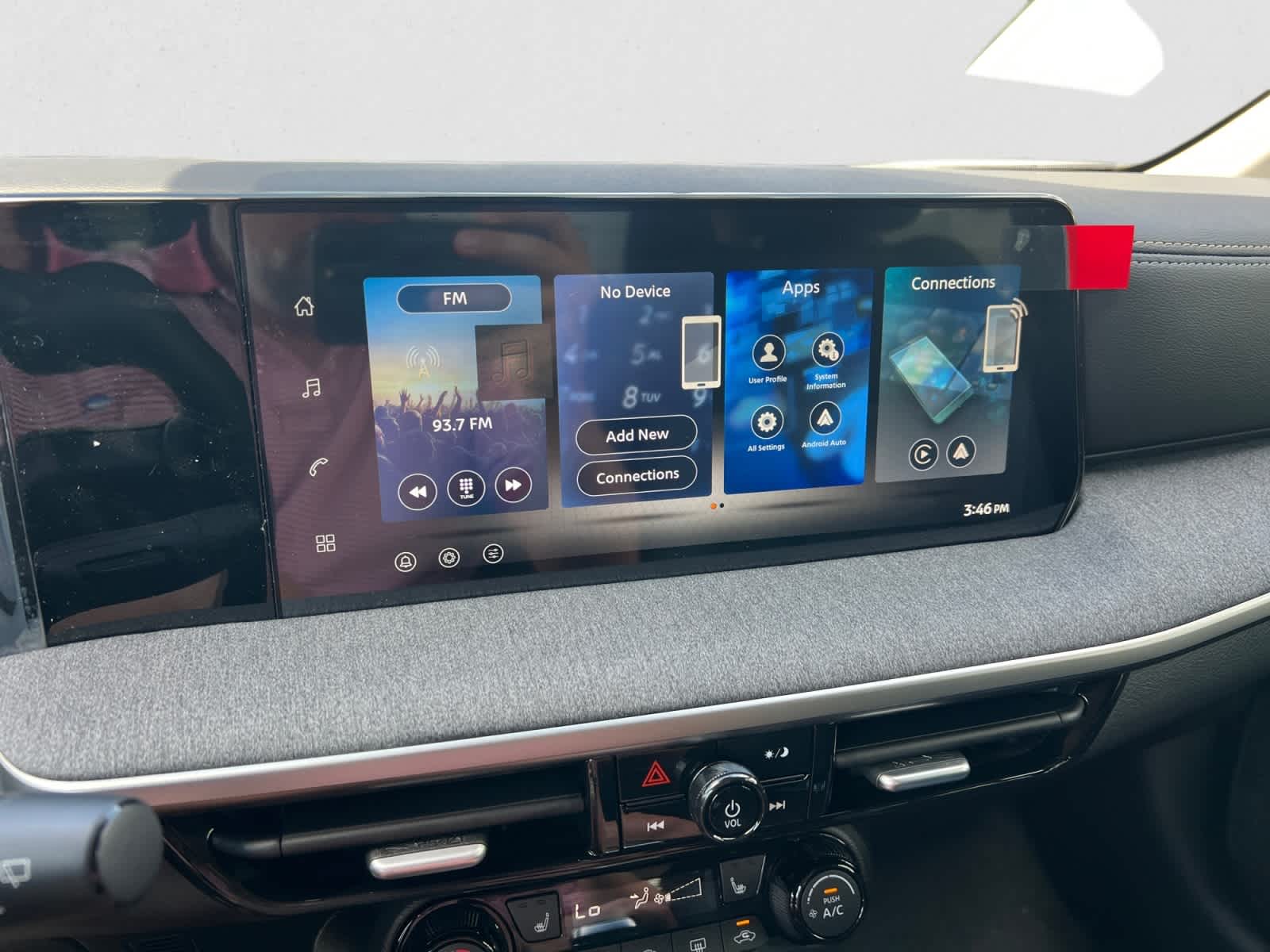 2026 Nissan Kicks SV FWD