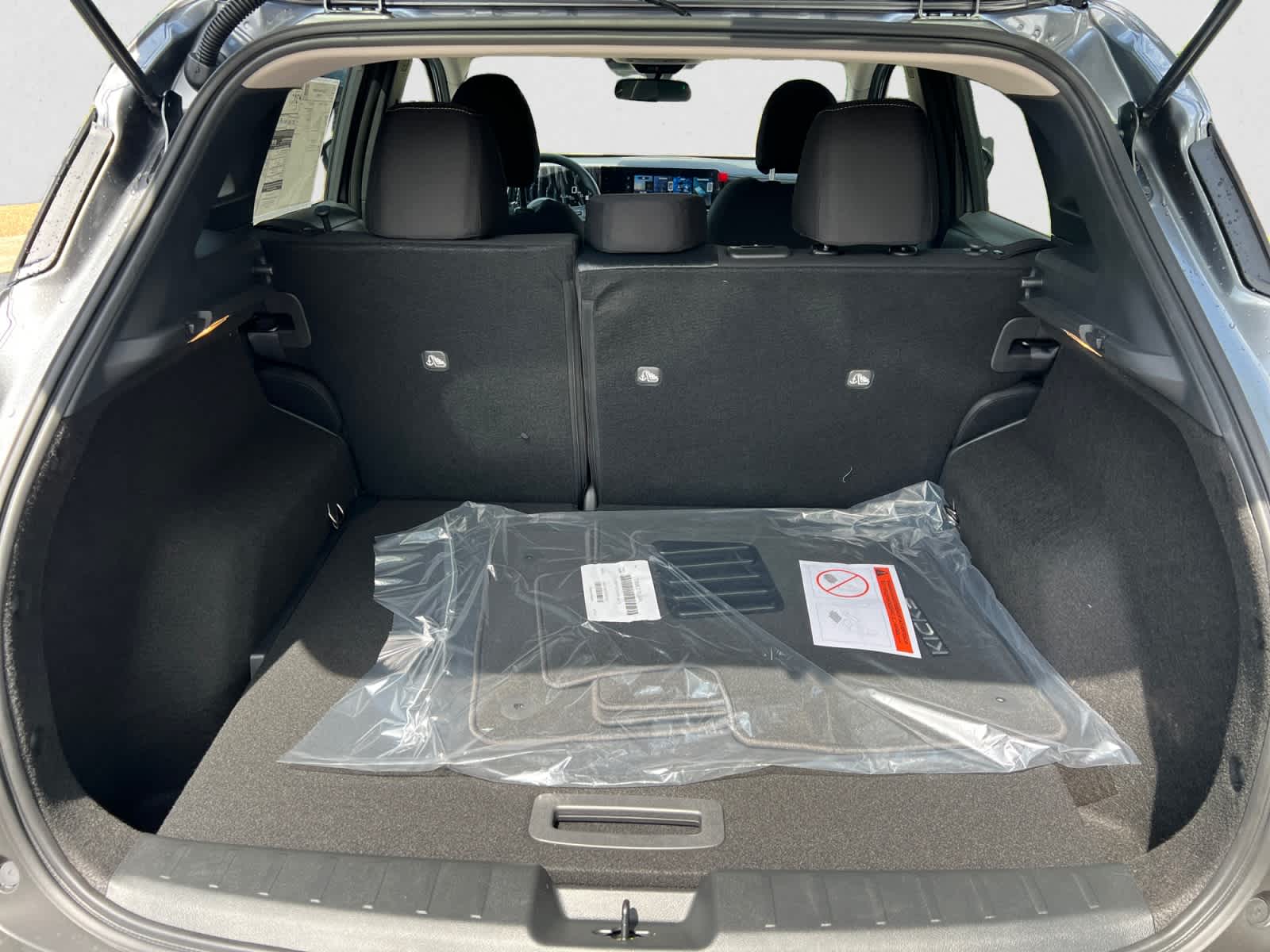 2026 Nissan Kicks SV FWD