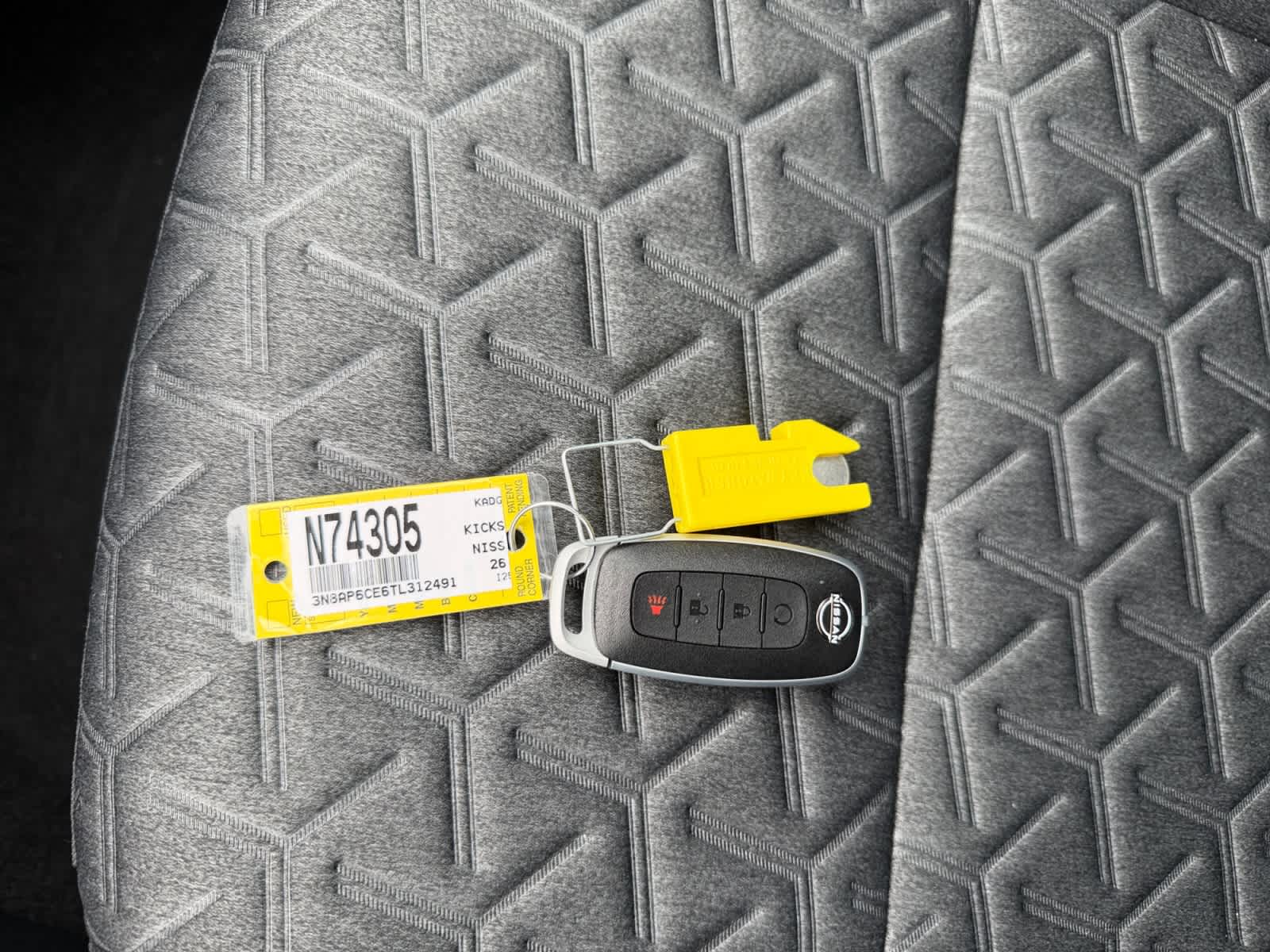 2026 Nissan Kicks SV