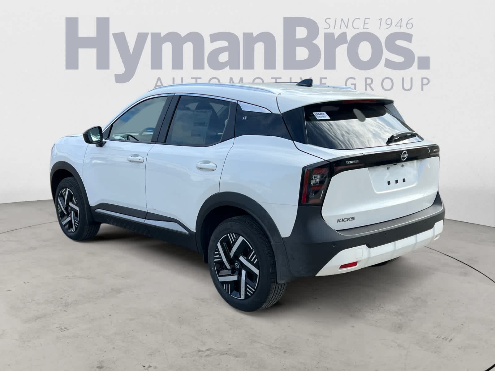 2026 Nissan Kicks SV