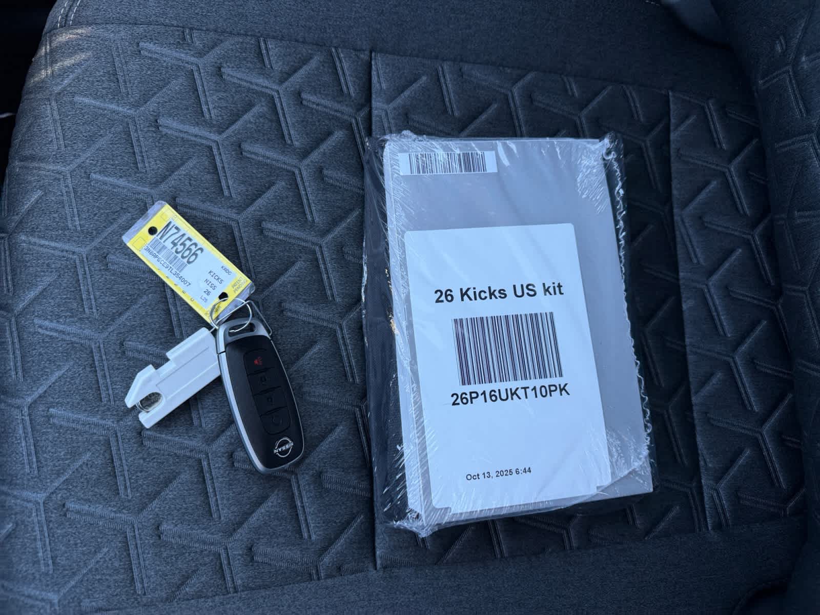 2026 Nissan Kicks SV