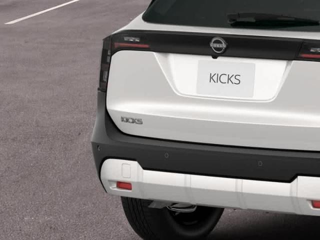 2026 Nissan Kicks SV FWD