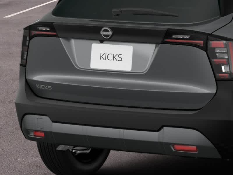 2027 Nissan Kicks SV