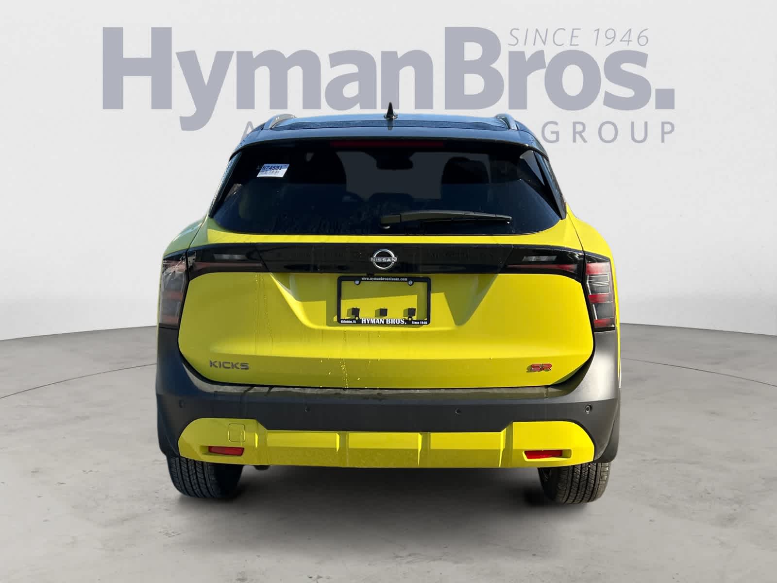 2026 Nissan Kicks SR