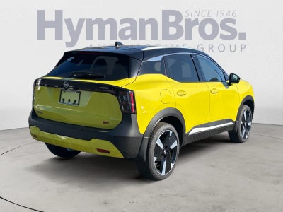 2025 Nissan Kicks SR