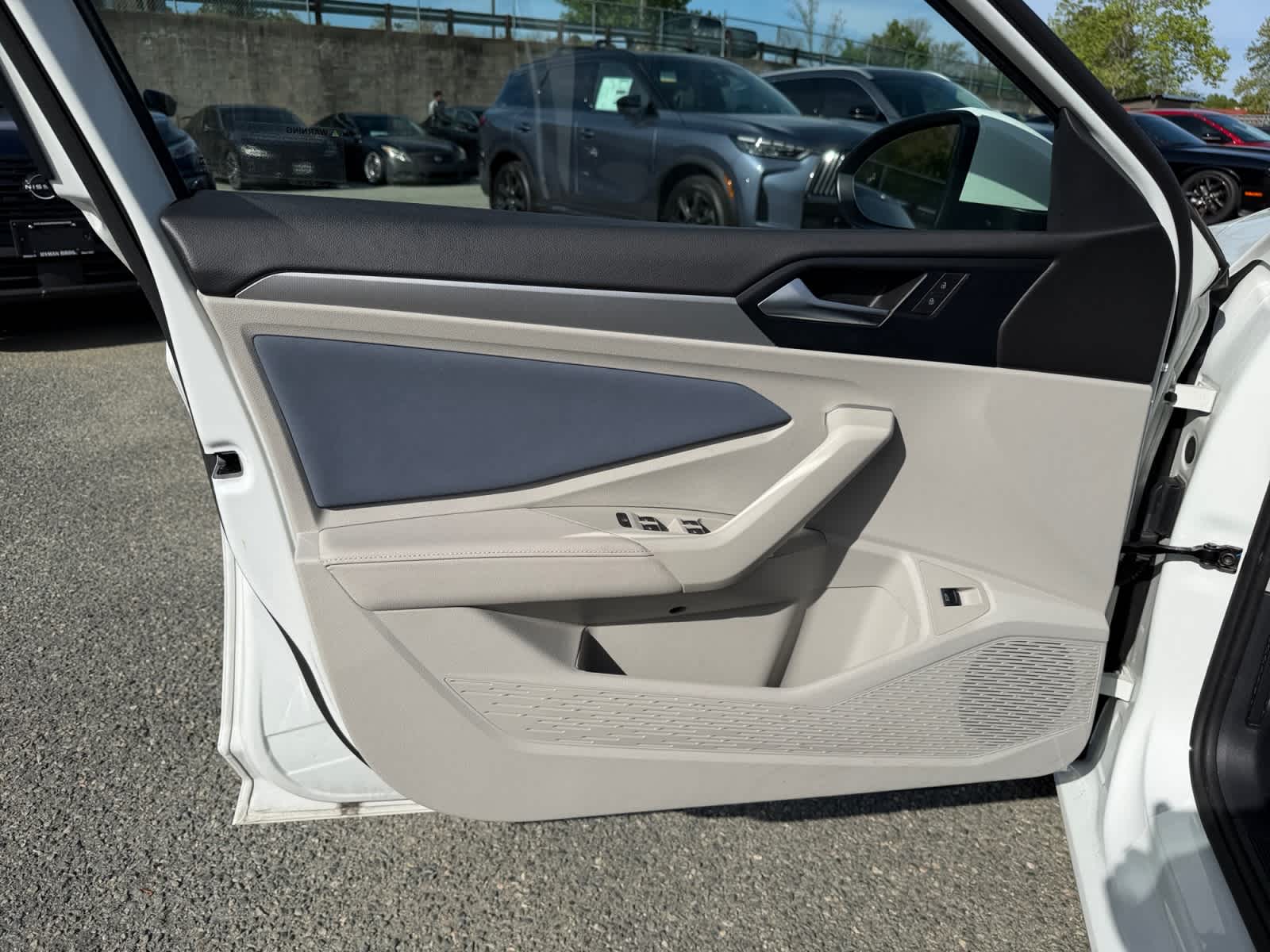 2025 Volkswagen Jetta SE Auto