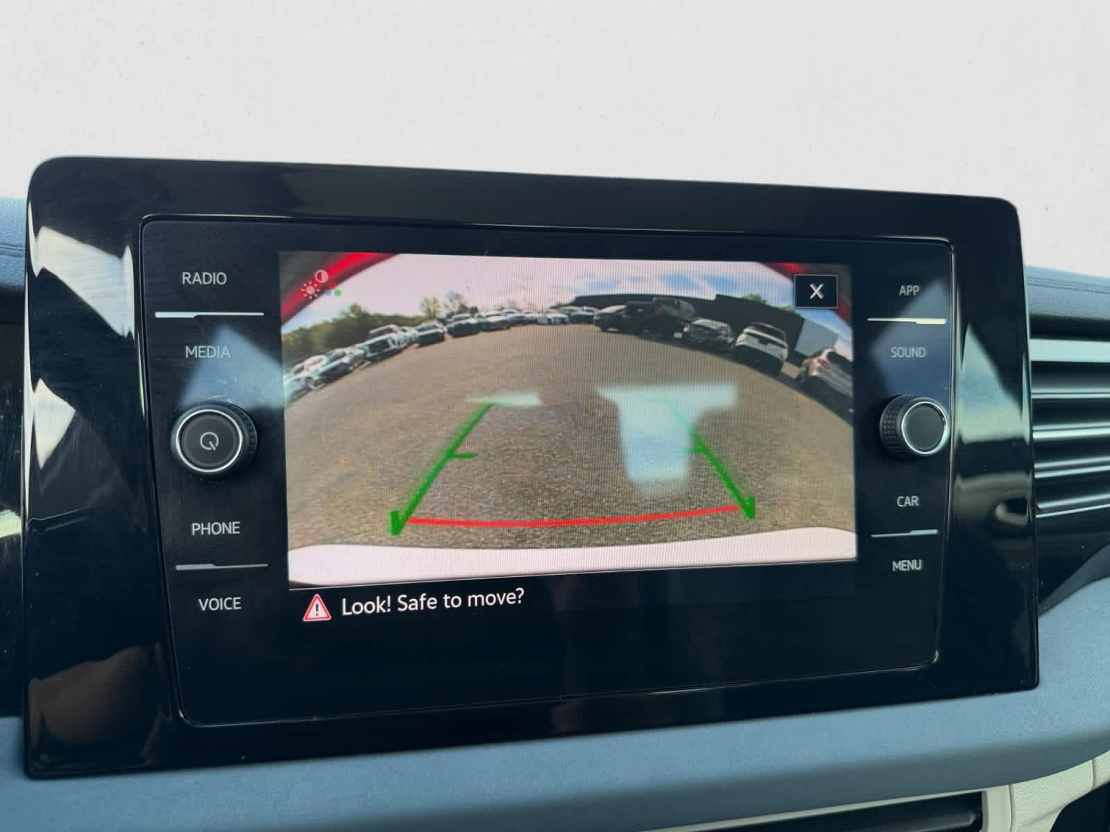 2025 Volkswagen Jetta SE Auto